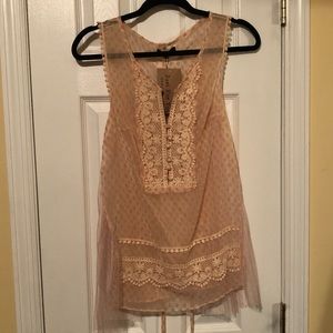 NWT adorable sheer tank